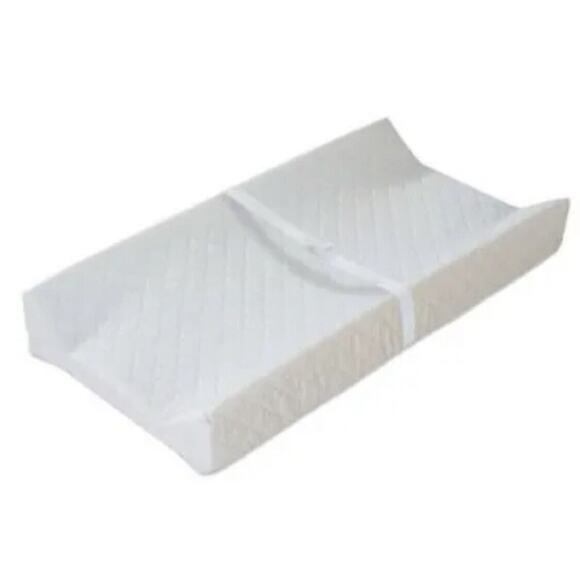 Summer Contoured Changing Pad Comfortable & Secure W/Security Belt - Picture 1 of 8